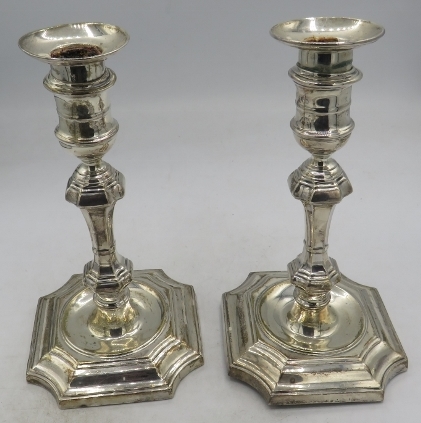 A pair of classical shaped silver candlesticks, Sheffield 1899, Hawksworth Eyre & Co Ltd. Approx