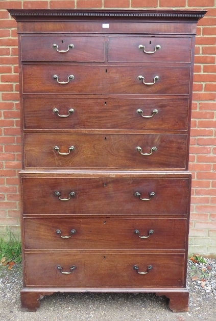 A George III mahogany secretaire chest on chest, having a dentil cornice above two short over - Image 3 of 4