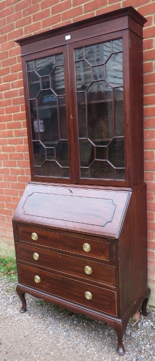 An Edwardian mahogany bureau bookcase, having twin astral glazed doors enclosing adjustable shelves, - Image 4 of 4