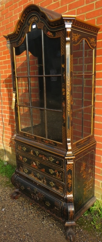 A 19th century Continental ebonised display cabinet, having chinoiserie motifs with gold accents, - Image 2 of 4