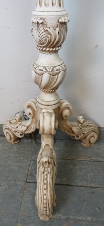 An ornate vintage standard lamp in the Florentine taste painted white, the fluted column on acanthus - Image 2 of 3