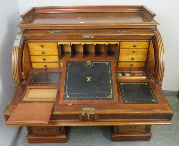 A 19th century roll top desk, having 3/4 gallery top above the revolving cylinder enclosing - Image 4 of 4