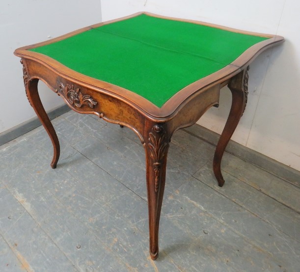 A good 19th century figured walnut serpentine fronted card table, with carved decoration, rear - Image 4 of 4