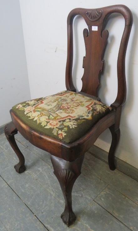 A George I style mahogany single chair, late 19th/early 20th century, with tapestry drop-in seat. - Image 2 of 3