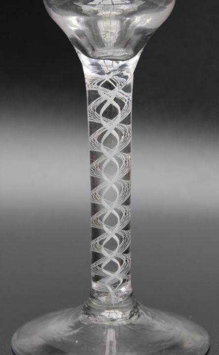 An 18th century opaque twist glass circa 1765 - Image 2 of 3