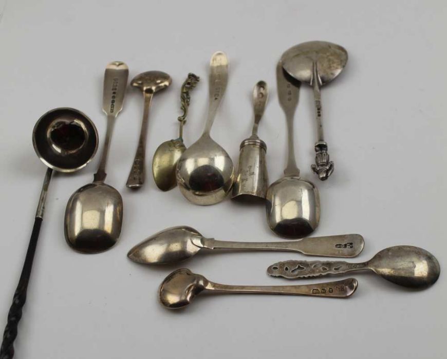 James Pirie, Aberdeen silver spoon with fiddle pattern handle and shovel bowl, (Pirie was active 182 - Image 3 of 5