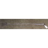 Downer and Thornton 20th century English arts and crafts hand wrought toasting fork.