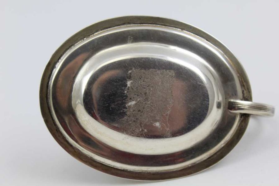 Charles Rawlings, A George IV silver small chamber or taper stick holder, oval base with ring handle - Image 2 of 3