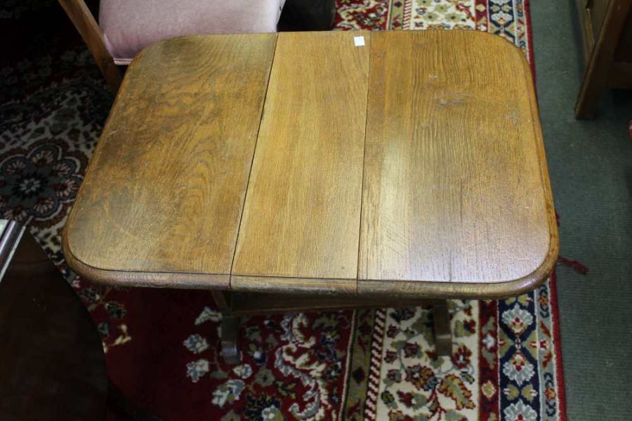 A small oak drop-leaf coffee table together with a single chair with upholstered seat - Image 3 of 4