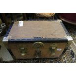 A small bound traveling trunk