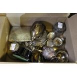 A small quantity of silver items, including capstan ink wells, cigarette cases, etc