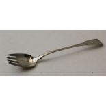 A George III silver fiddle pattern spoon, with tine cut tip, London 1796, 140g
