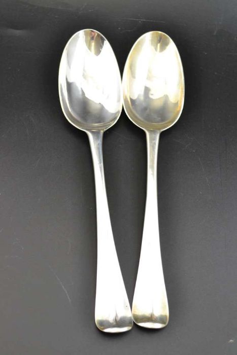 Christopher Skinner, a pair of George II silver table spoons, Dublin 1751