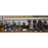 18 "Game of Thrones" resin character figures - Official HPO licensed product