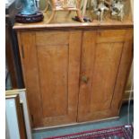 A late 19th / early 20th century solid oak silver cabinet, with well fitted interior & a substantial