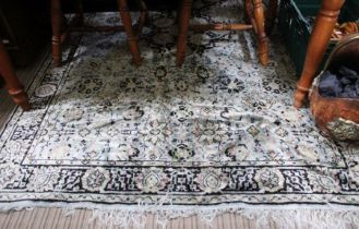 Machine made floral floor rug 142 x 260cm