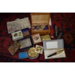 Mixed domestic collectables to include costume jewellery and pens ( one silver )