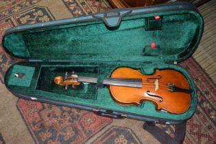 Vintage violin two piece 33cm back in a modern case