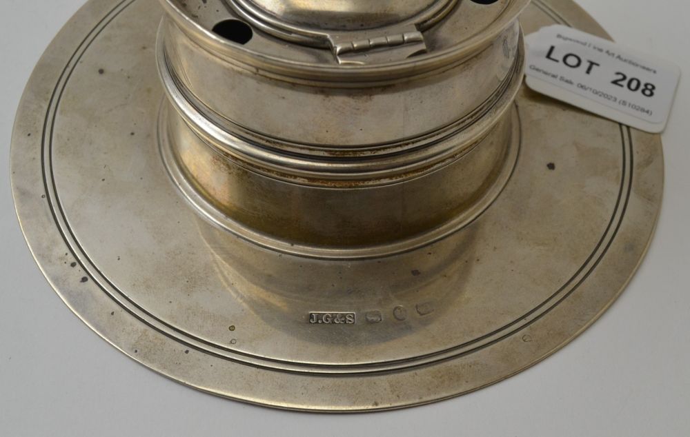 John Grinsell and Sons, a Victorian silver capstan inkwell, Birmingham 1891, stamped to the inside o - Image 2 of 3