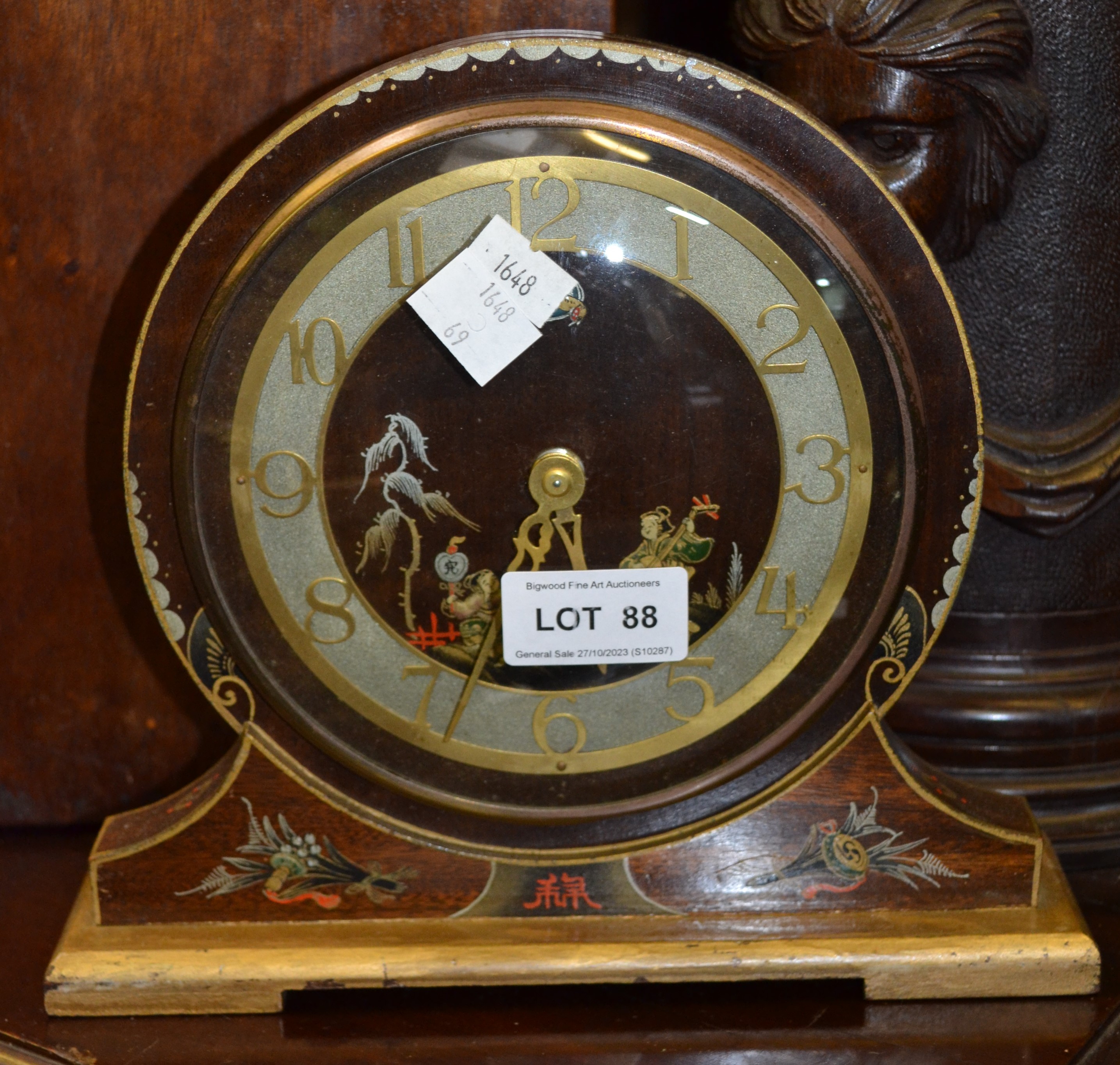 A chinoiserie decorated mantel clock