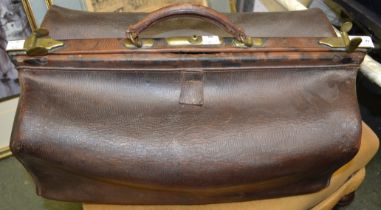 A Victorian leather Gladstone bag