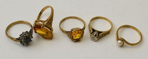 Five assorted 9ct gold stone set rings, combined gross weight 13.3g
