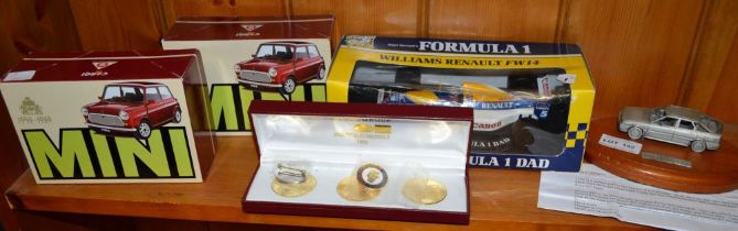 Collectors die-cast motor vehicles including commemorative 'Mini' boxed