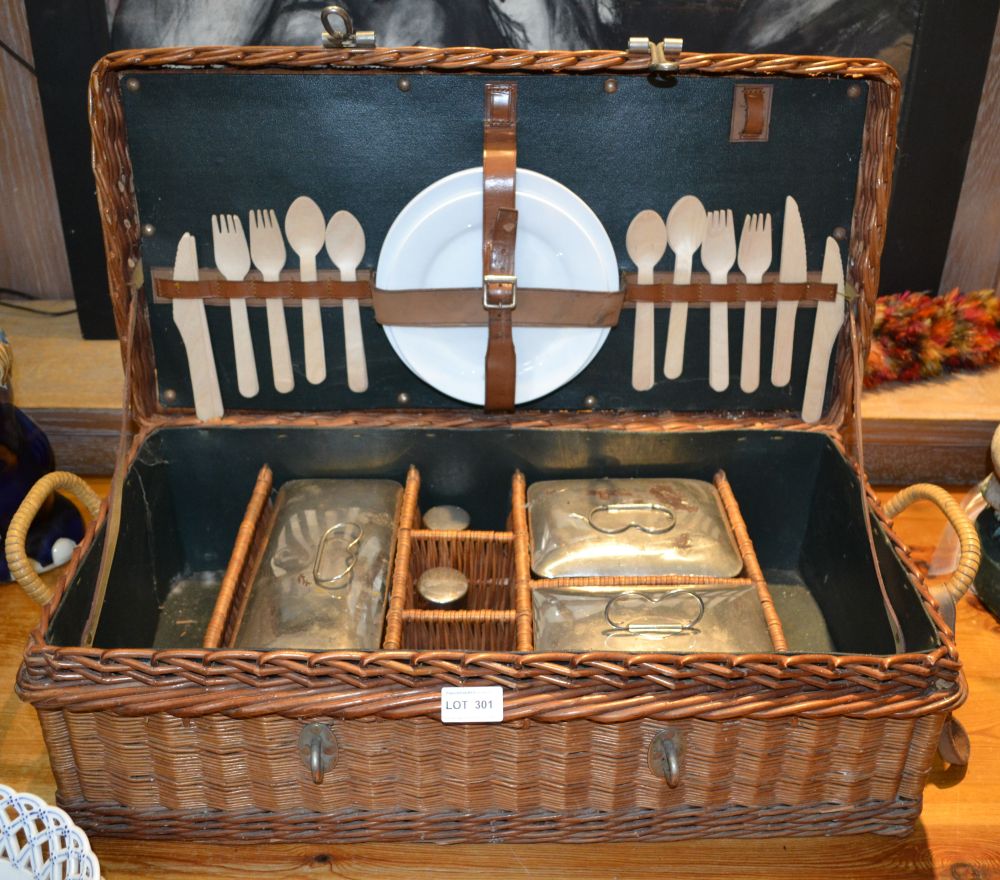 Retro picnic set housed in a fitted wicker hamper