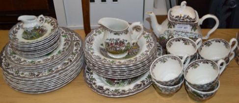 Pottery tea and dinner service decorated with hunting scenes