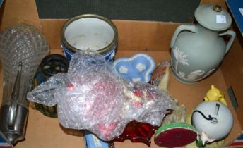 A box of mixed collectible china and glass to include Wedgwood