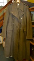G Glanfied and son 1955 military trench - coat size 10