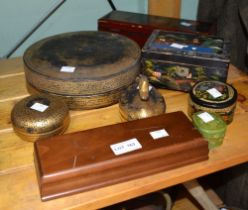 A selection of useful and collectable boxes to include Oriental