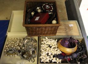 A good & varied selection of costume jewellery, presented in three boxes