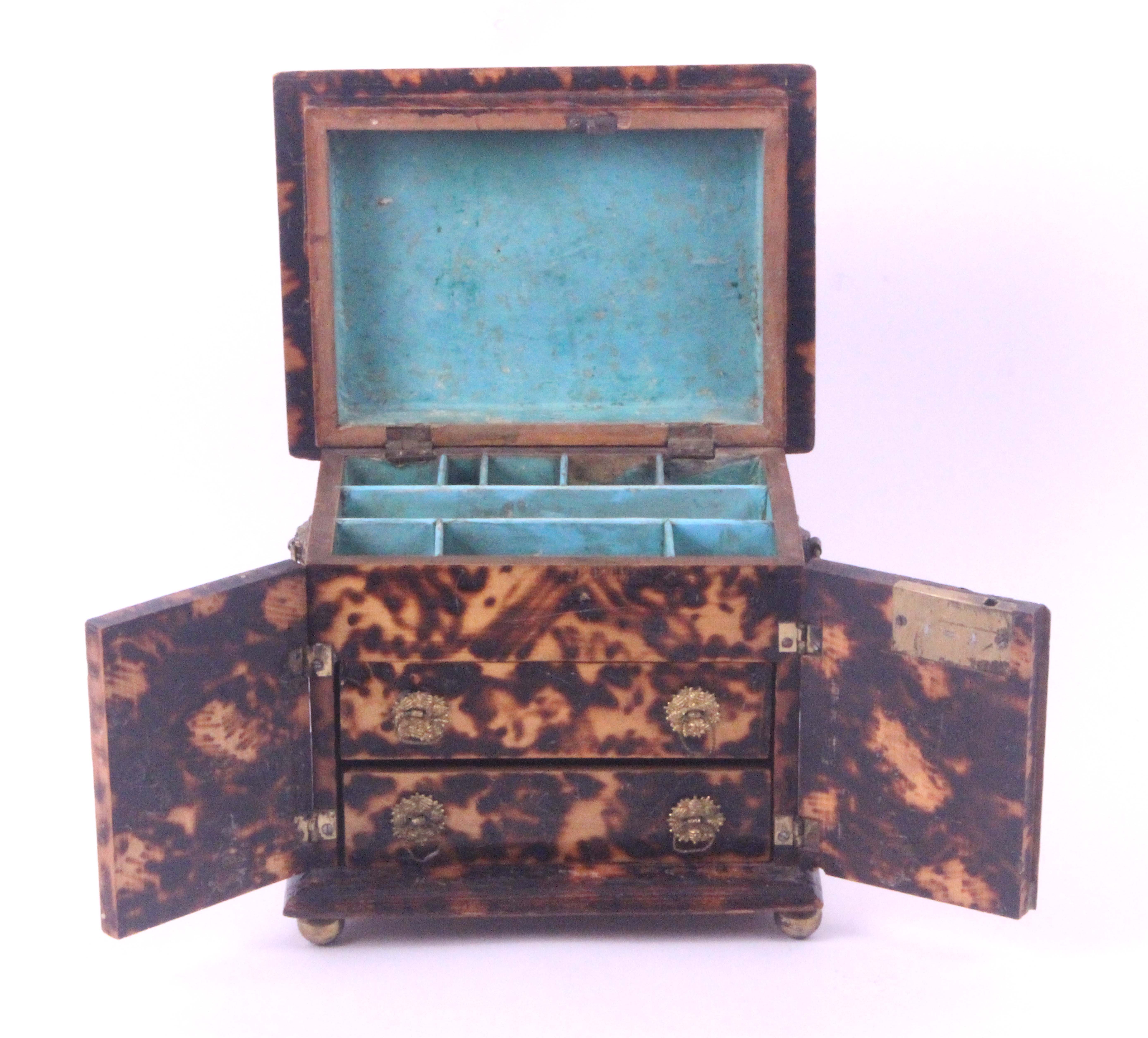 A table sewing casket in burnt white wood and pine to simulate tortoiseshell, circa 1810, the hinged - Image 2 of 3