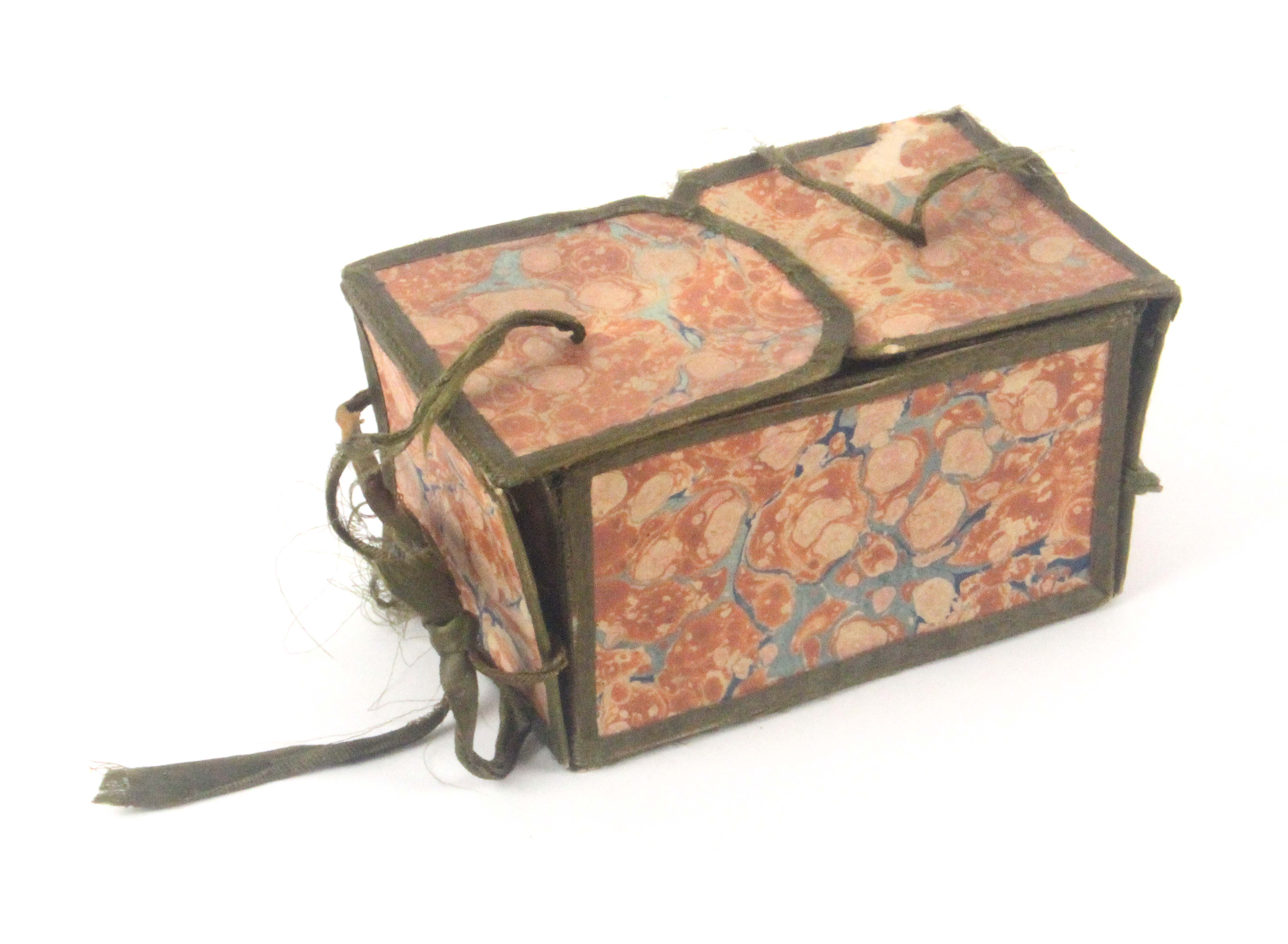 A fine early 19th Century French gold foil decorated cardboard box with outer protective case, the - Image 3 of 5