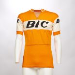 Team BIC - Anni '70 - Sergat replica jersey, size III. Included cycling cap. Provenance: Private