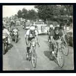 Ciclismo e Tour de France - 1951 - Collection of over fifty photographic prints, some press