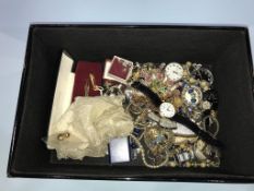 Assorted costume jewellery, to include wrist watches etc.