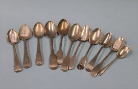 A quantity of silver spoons, 6oz