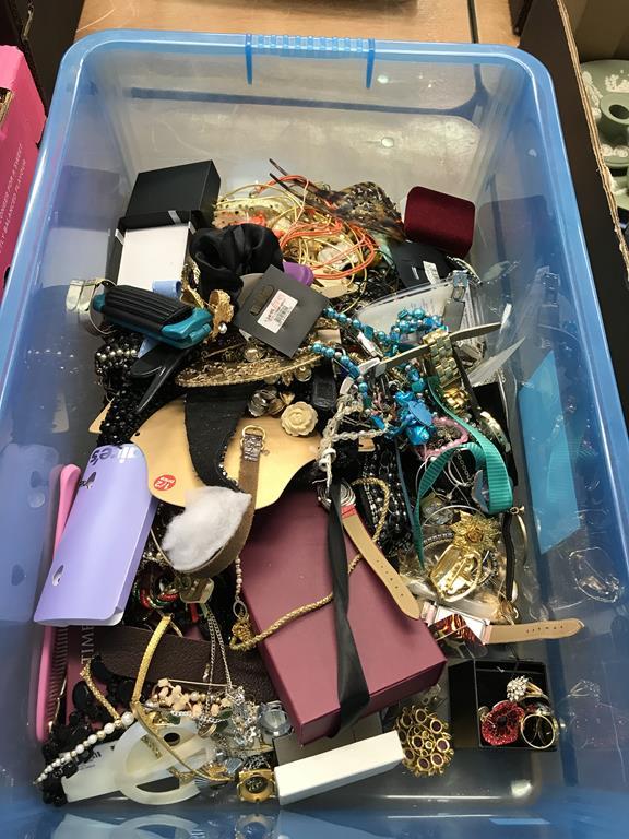 A large quantity of costume jewellery