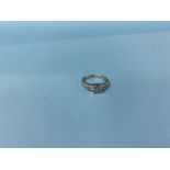 An '18k' white gold and diamond ring, 3.7g