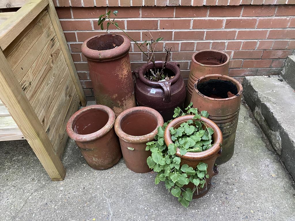 Various terracotta chimney pots and plant pots (7)