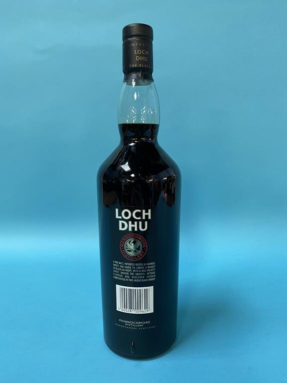 A bottle of Loch Dhu 'The Black Whisky' 10 year old whisky - Image 2 of 2