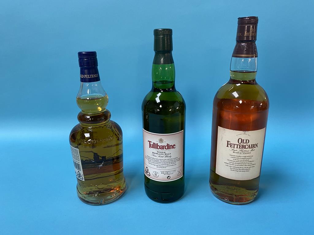 A bottle of Tullibardine 10 year old whisky, an Old Fettercairn 10 year old whisky and a bottle of - Image 2 of 2