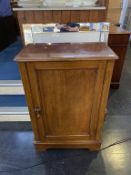 An Edwardian mahogany cabinet, fitted with five drawers, 63 x 92cm