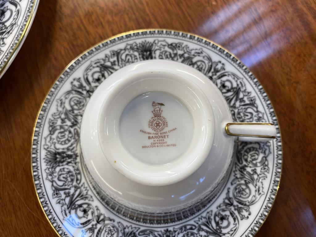 A Royal Doulton 'Baronet' tea and dinner service - Image 2 of 2