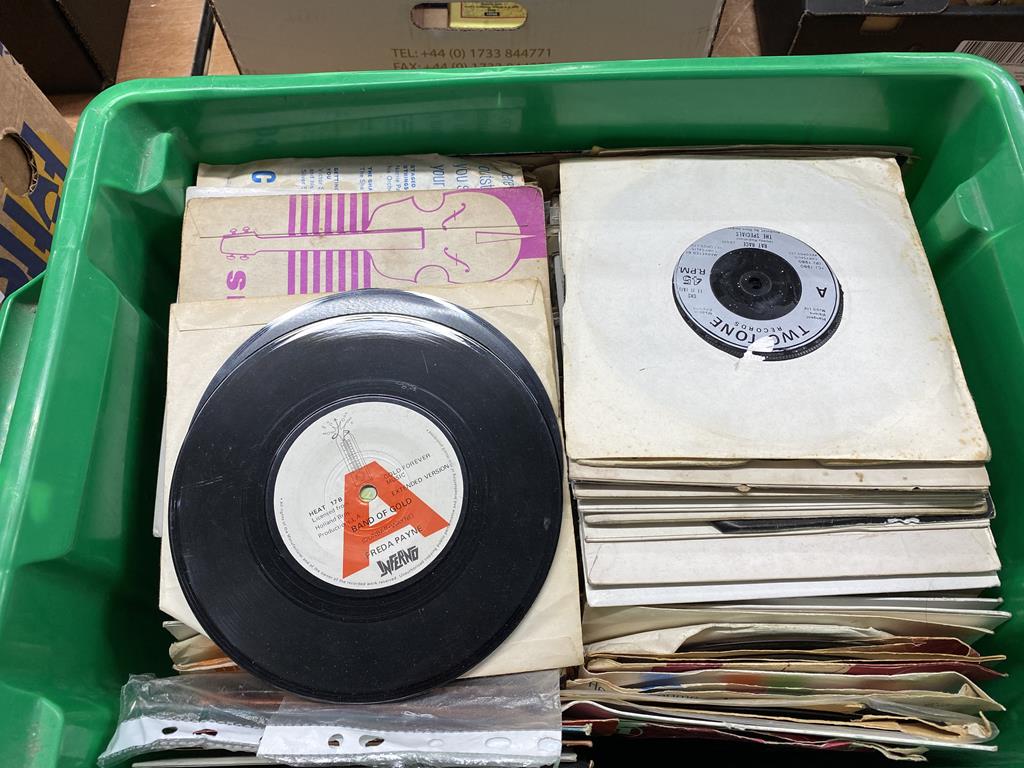 A quantity of 45 rpm singles - Image 3 of 5