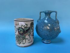 A Chinese famille rose brush pot and a turquoise moon flask, 13.5cm and 17cm height