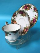 Royal Albert Old Country Roses tea and dinner china