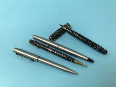 Various pens including a Conway Stewart fountain pen etc.